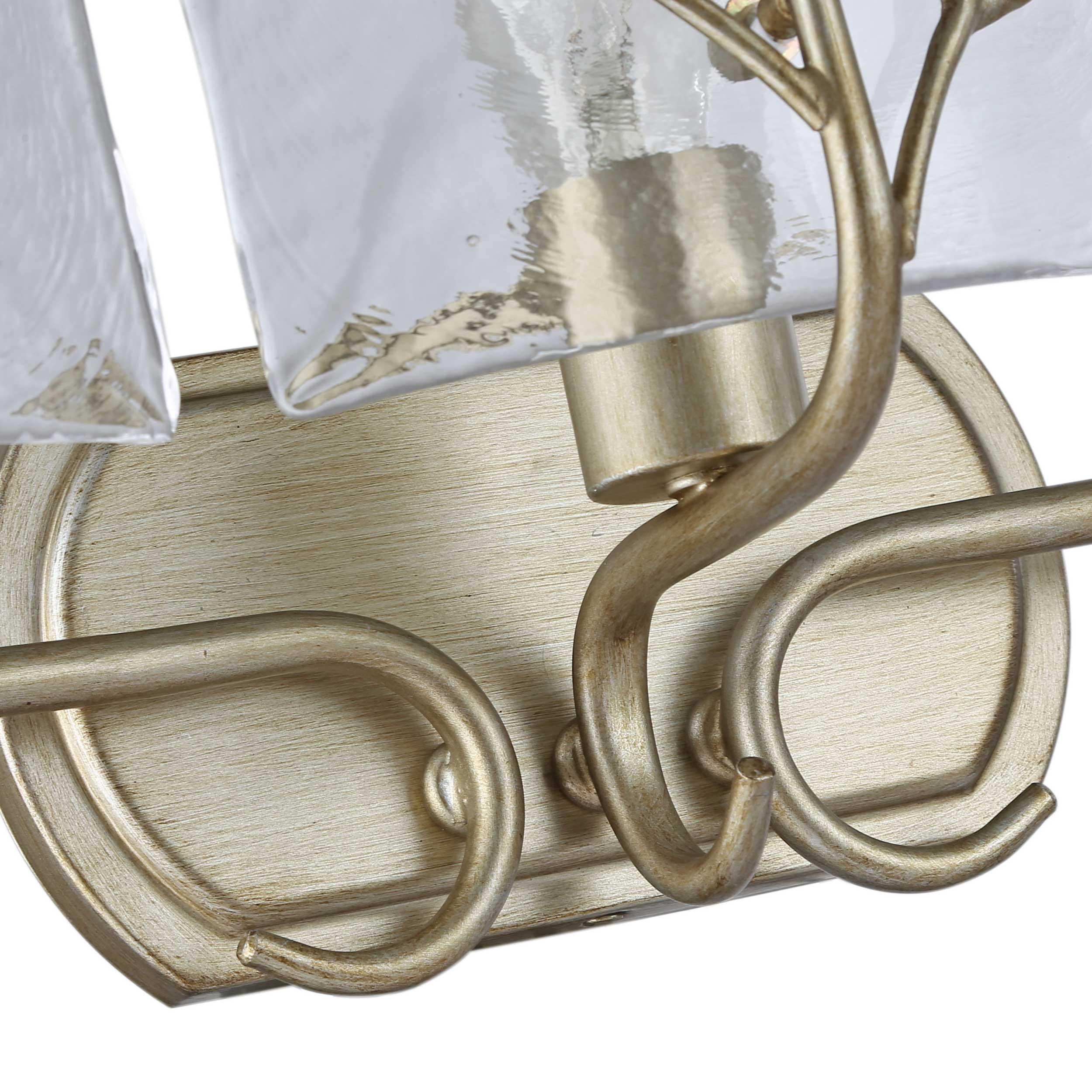 Calla 3-light Vanity in White Gold - Image 4