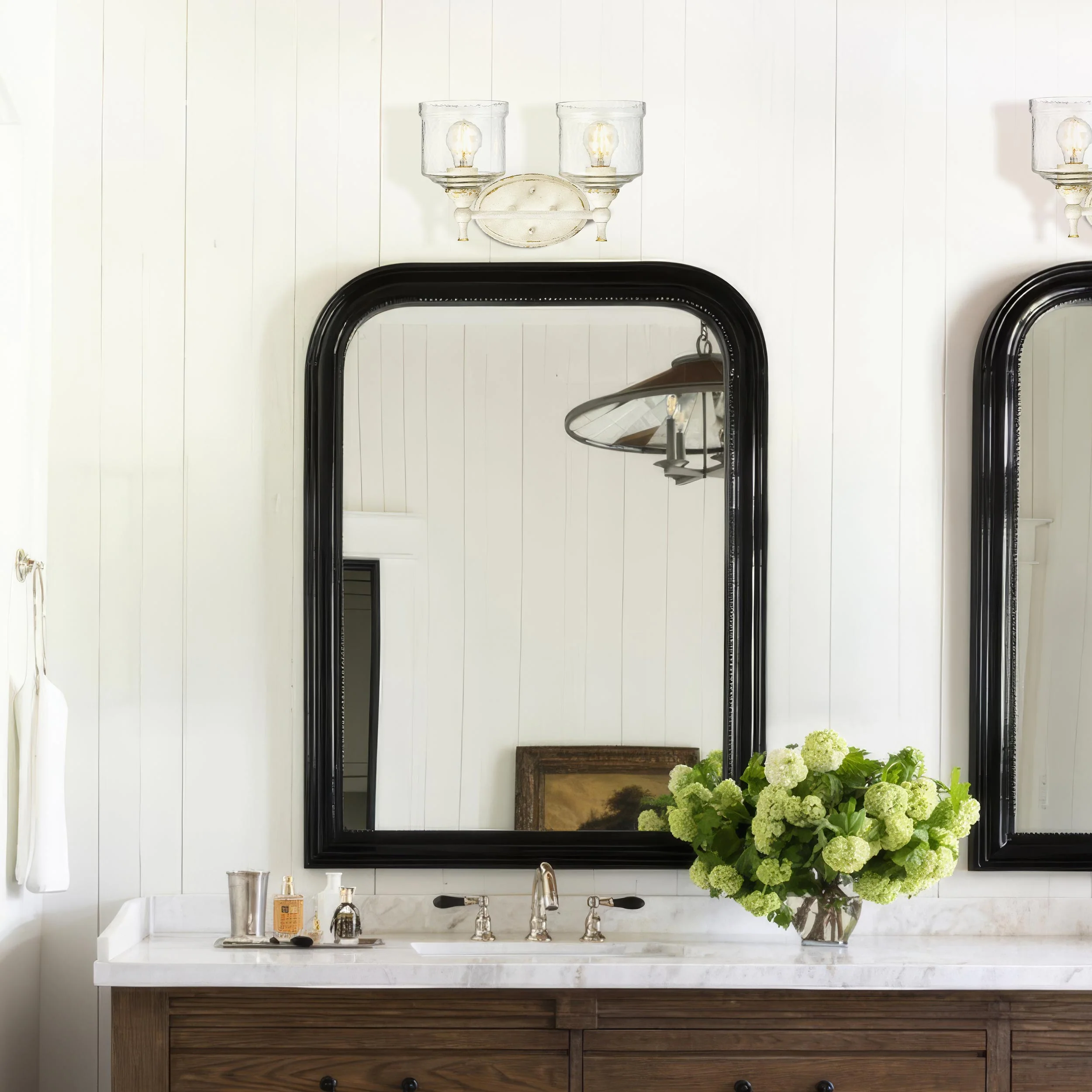 Keating 2-light Vanity in Antique Ivory - Image 3